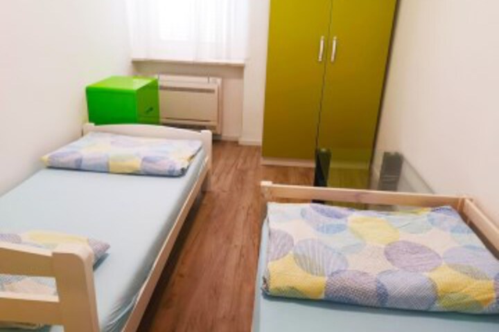 Room 12 of 48