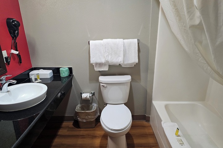 Room 12 of 30
