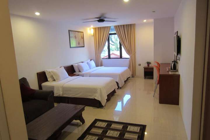 Room 15 of 60