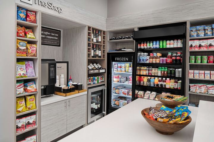 Snack bar
