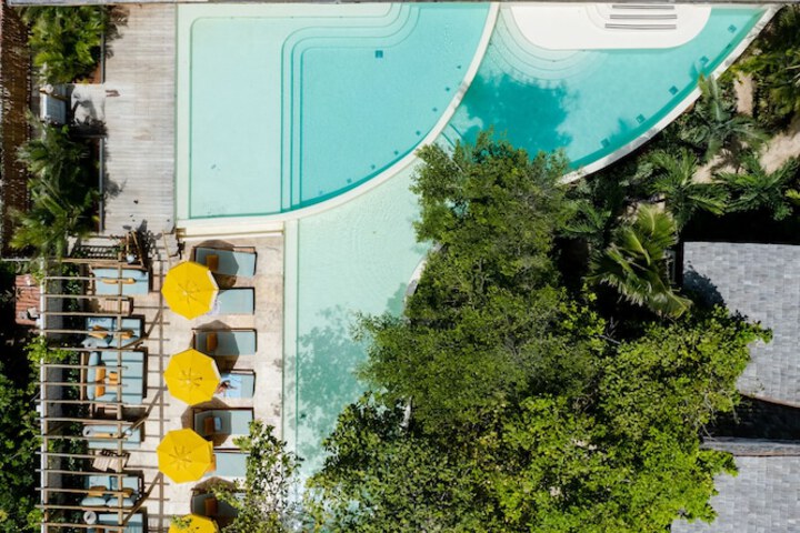 Pool 129 of 262