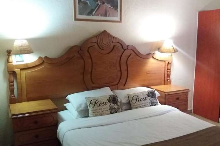 Room 4 of 58