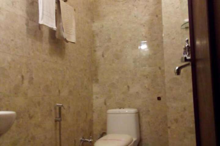 Room 30 of 57