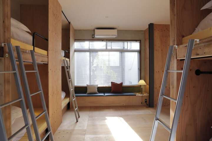 Room 26 of 34