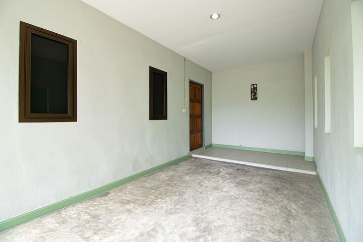 Ballroom/Hall 25 of 42