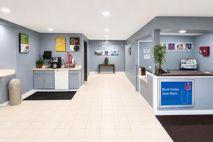 Guest Lobby