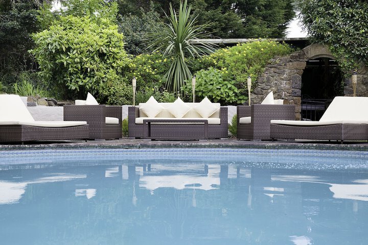 Pool 38 of 46