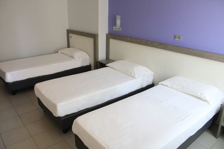 Room 16 of 41