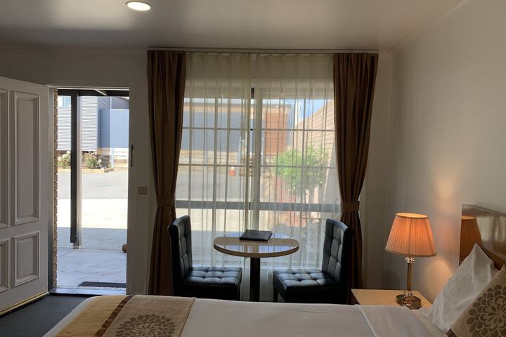 Room 19 of 44