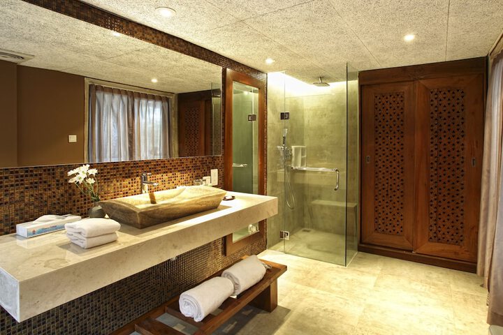 Room 21 of 52