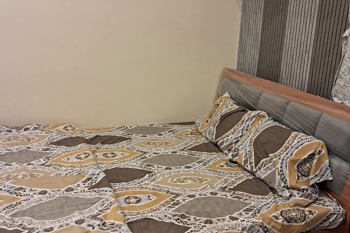 Room 6 of 26