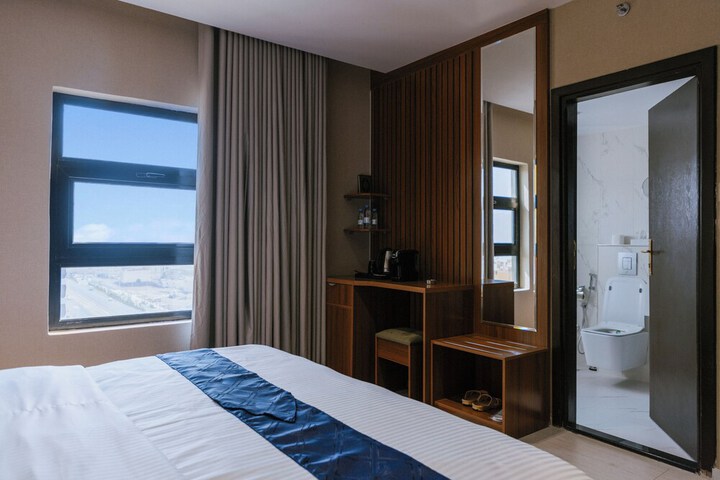 Room 18 of 20