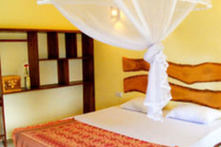 Room 14 of 26