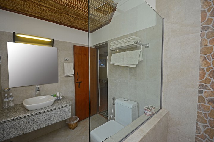 Room 17 of 49