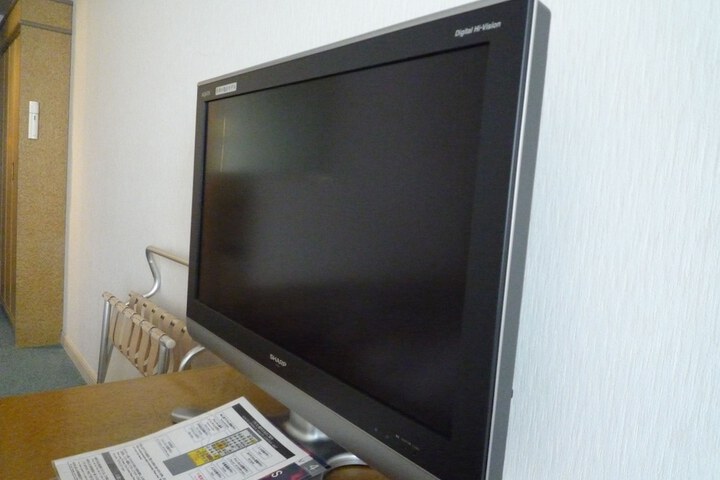 Room 16 of 33
