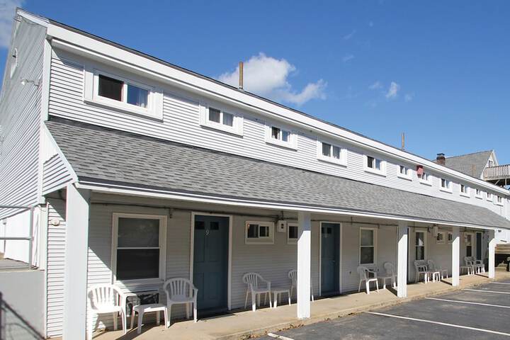 Hotel 45 of 60