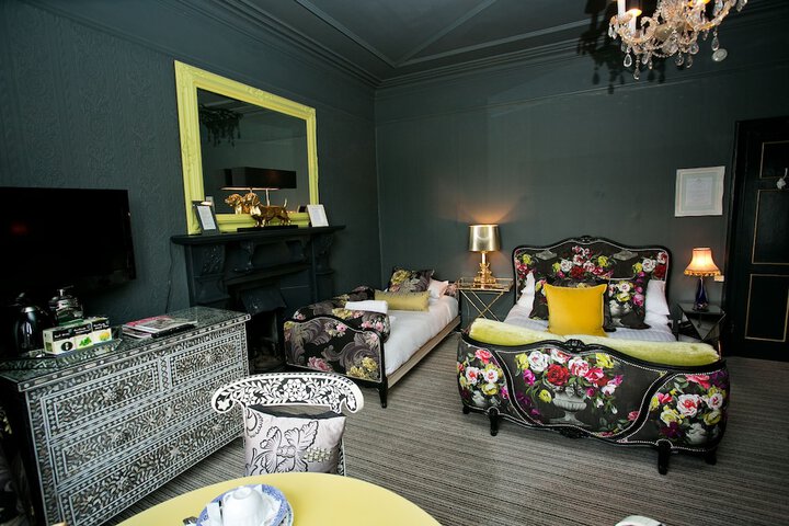 Room 88 of 250