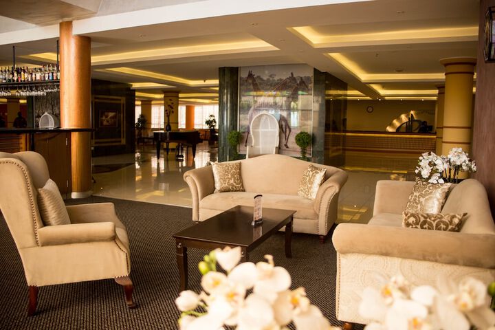 Hotel Interior 15 of 109