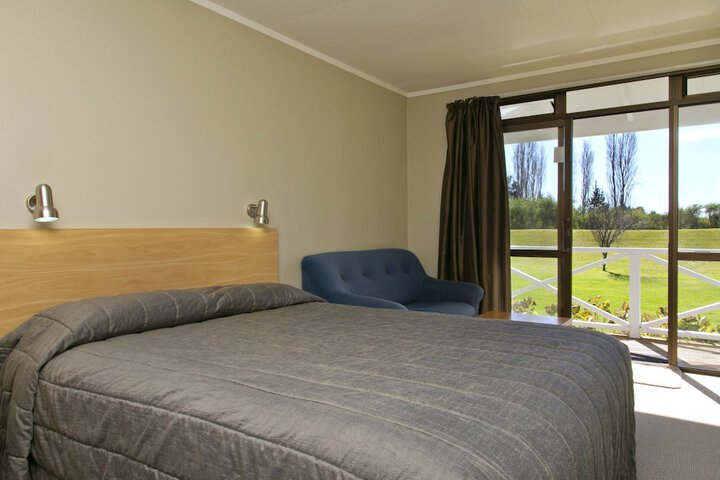 Room 15 of 52