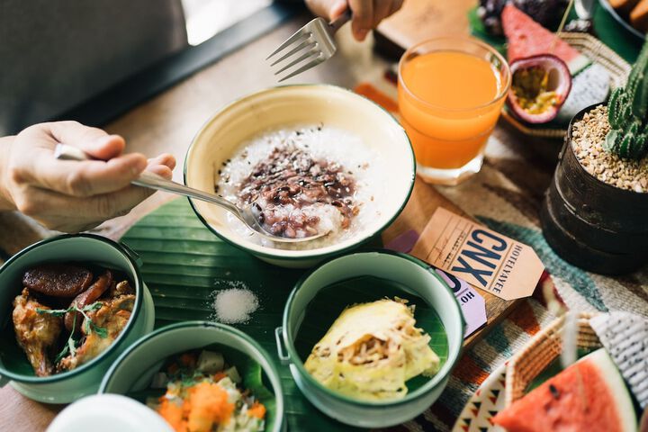Breakfast/Coffee Service 74 of 108