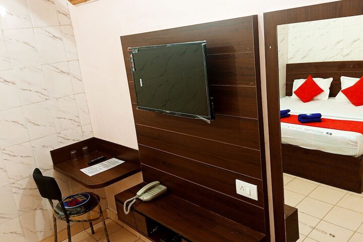 Room 19 of 25