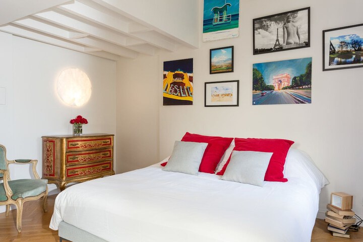 Room 3 of 31