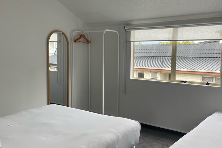 Room 13 of 85