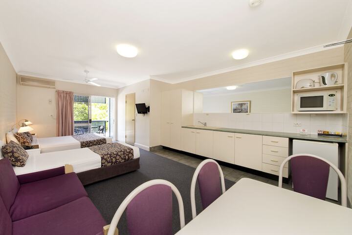 Room 7 of 34