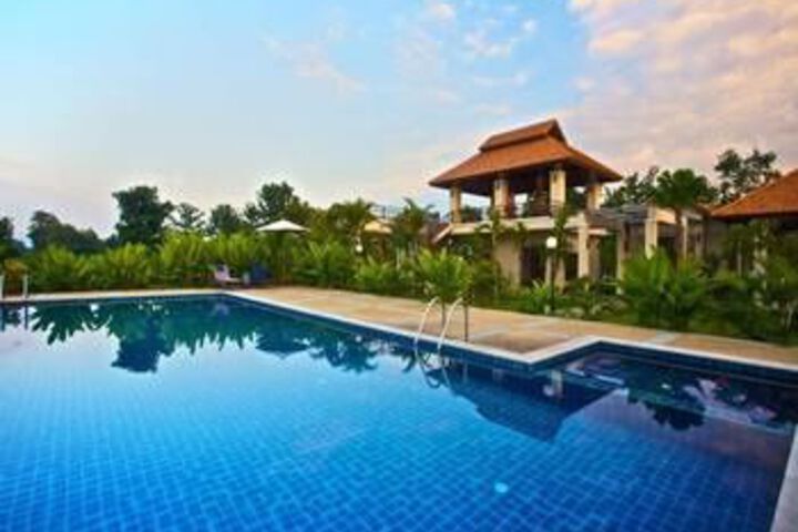 Pool 84 of 136