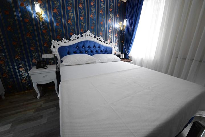 Room 21 of 57