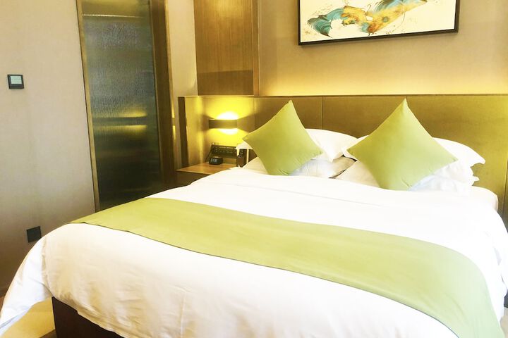 Room 20 of 162