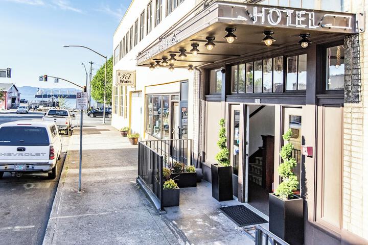 Hotel 48 of 49