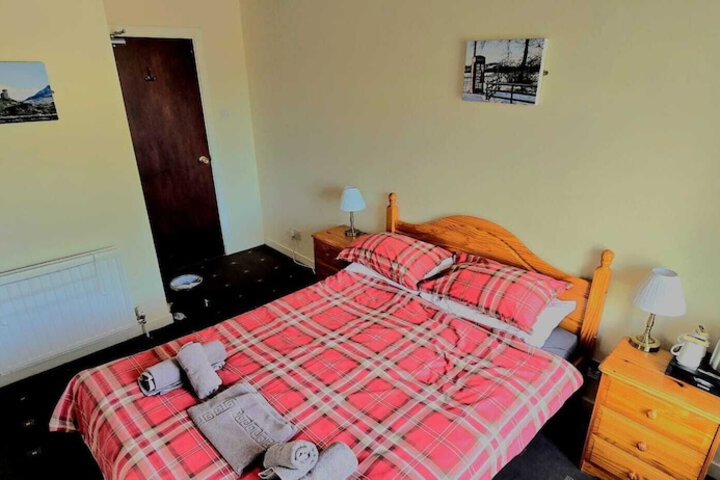 Room 18 of 34