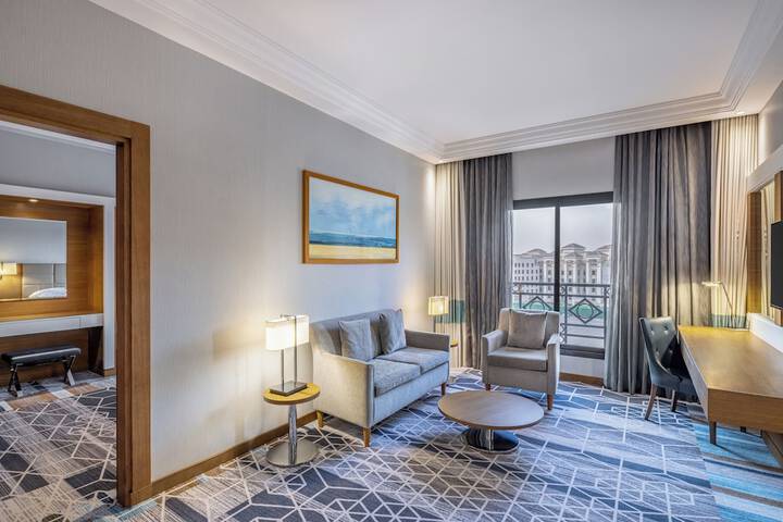 Room 22 of 36