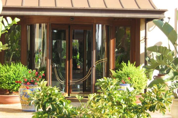 Hotel 57 of 68