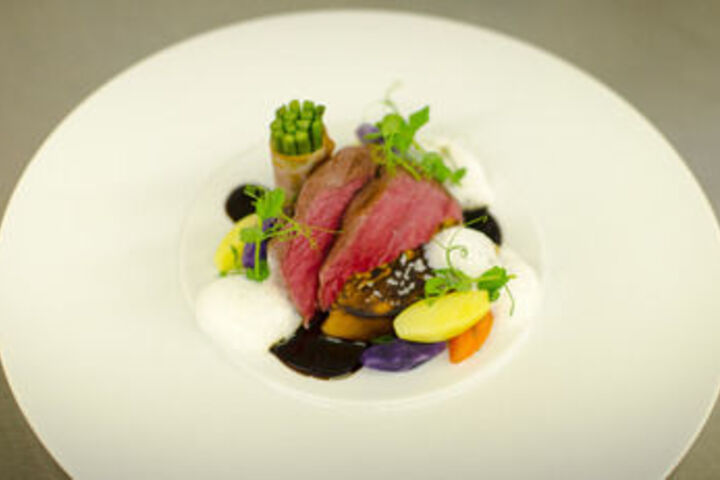 Dining 14 of 15