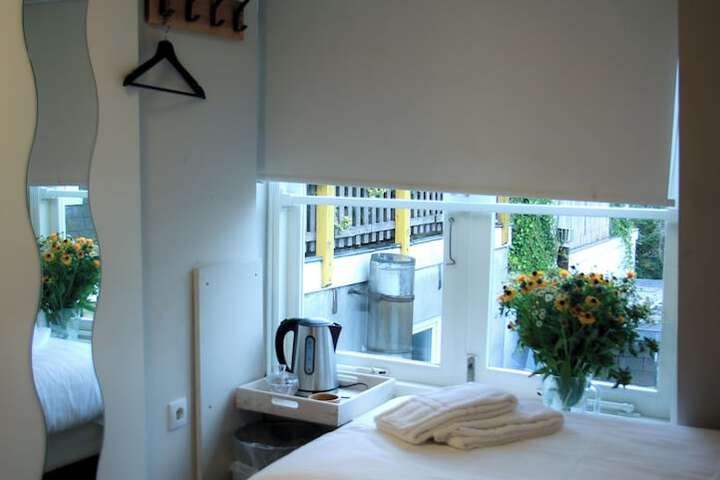 Room 59 of 132
