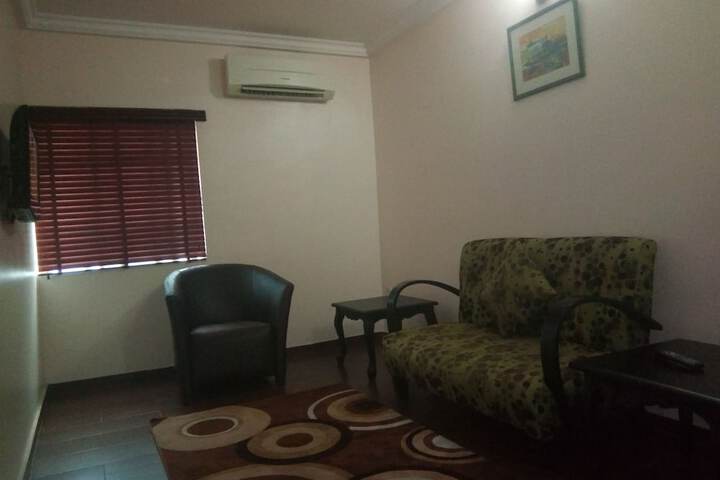 Room 3 of 29