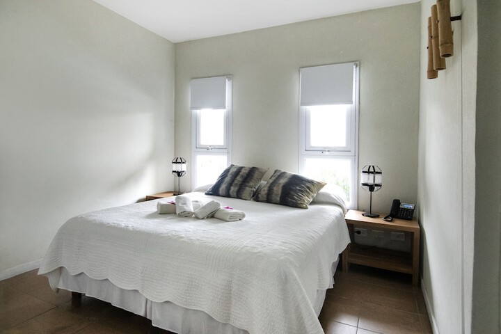 Room 42 of 118
