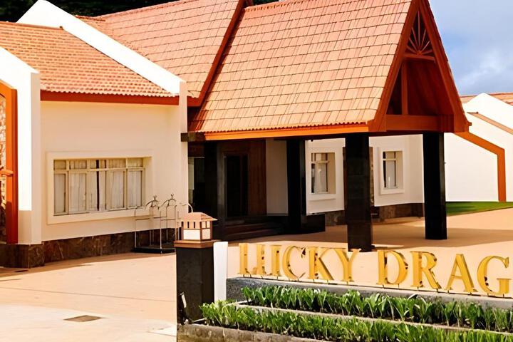 Lucky Dragon Hotel
