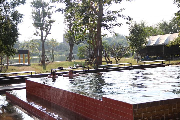 Pool 83 of 90