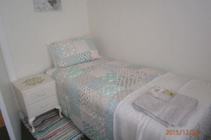 Room 4 of 17