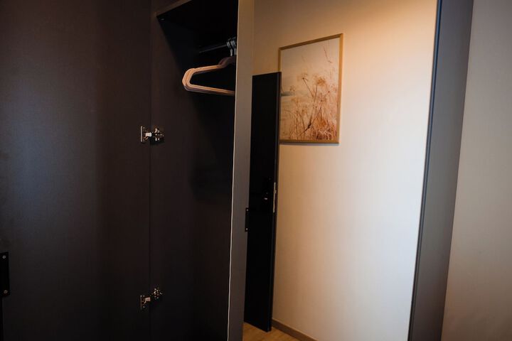 Room 31 of 56