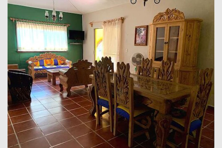 Room 14 of 38