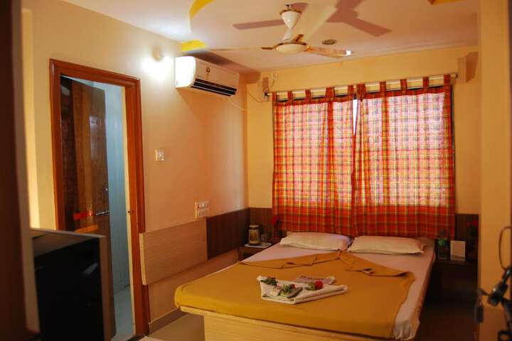 Room 19 of 30