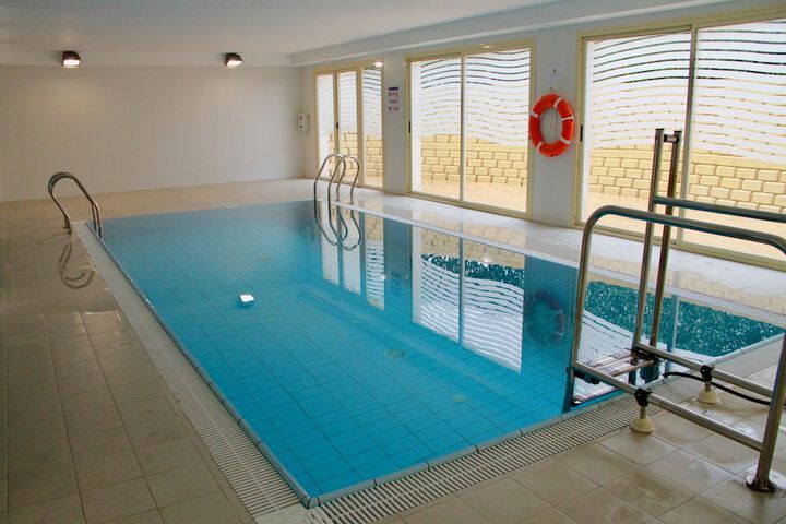 Hotel with Pool