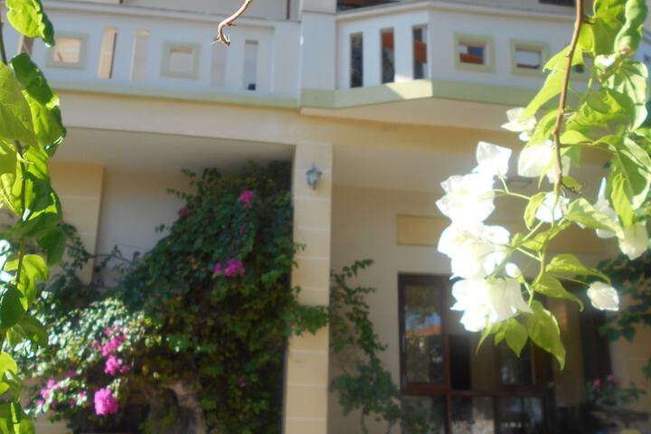 Hotel 39 of 39