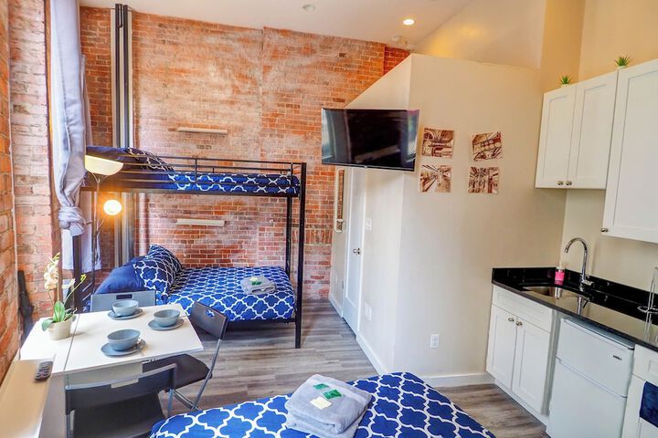 Room 184 of 268