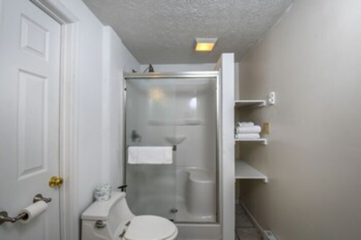 Room 5 of 39