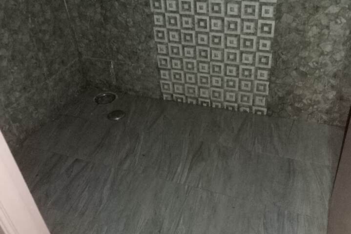 Hotel 19 of 34